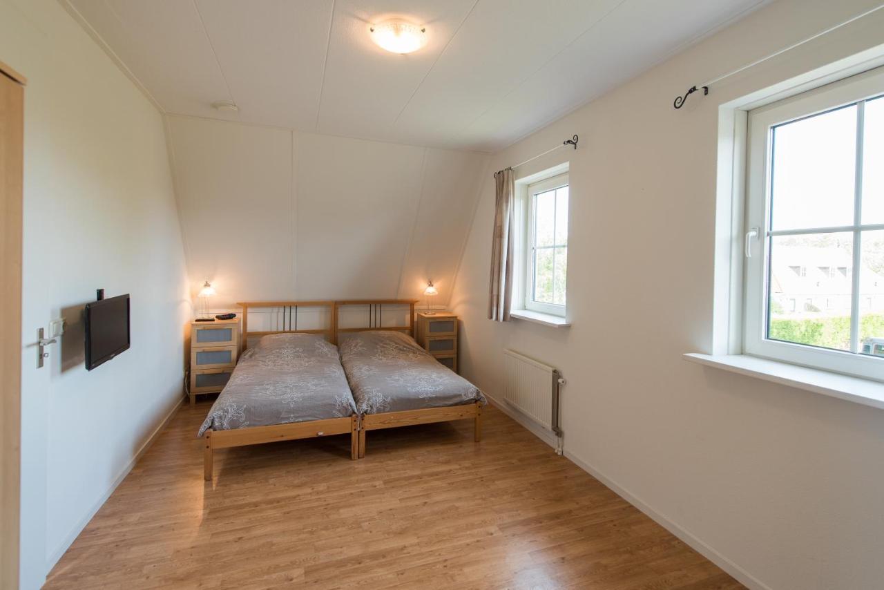 Vakantiehuis Bonburen Бурен Екстериор снимка